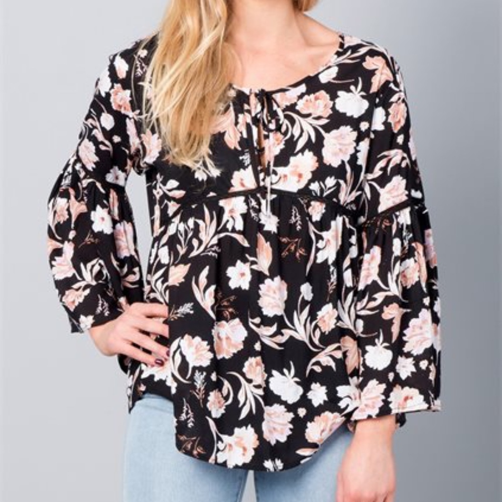 Nicey Put Woven Top